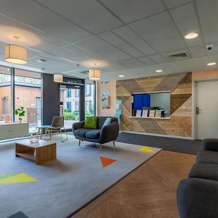 Students Only - Kendrick Hall In Reading Extérieur photo