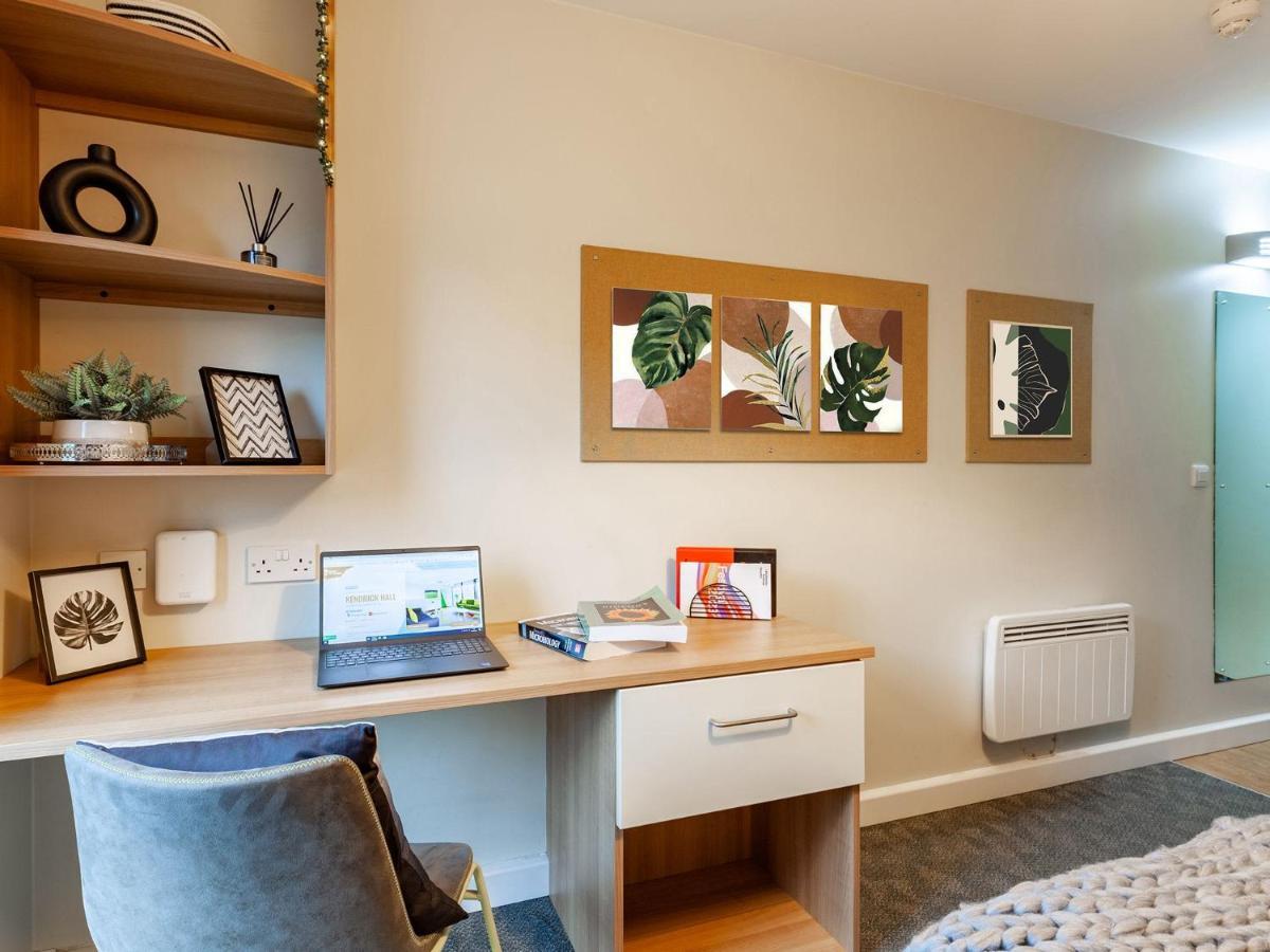 Students Only - Kendrick Hall In Reading Extérieur photo